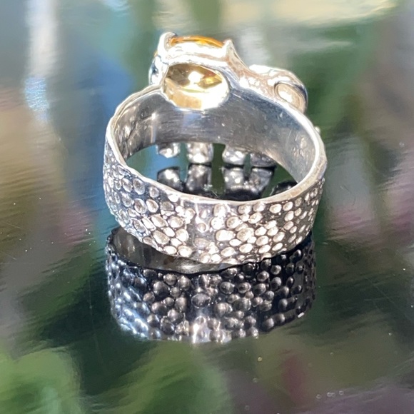 Beautiful Genuine Citrine Ring - Picture 11 of 11